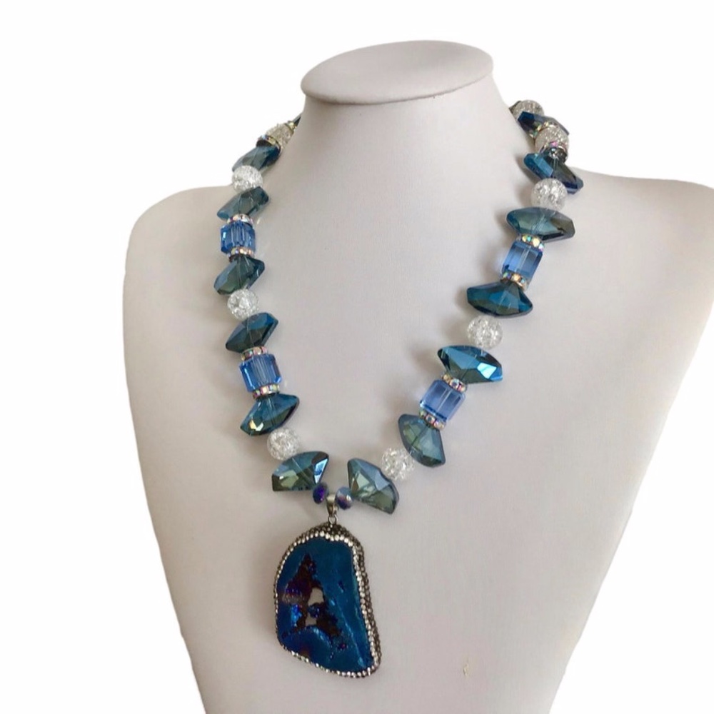 Cobalt Blue Druzy Stone Pendant Crystals Necklace